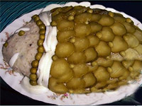 Селёдочный паштет в виде рыбы