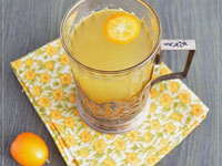 Согревающий напиток из кумквата и имбиря