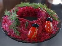 Салат из свёклы с огурцами