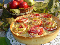 Праздничный пирог с «цветами»